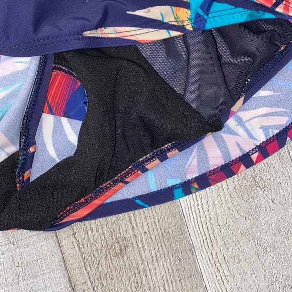 Swimsuits for All plus size 18 swimsuit tropical floral print - Picture 5 of 8